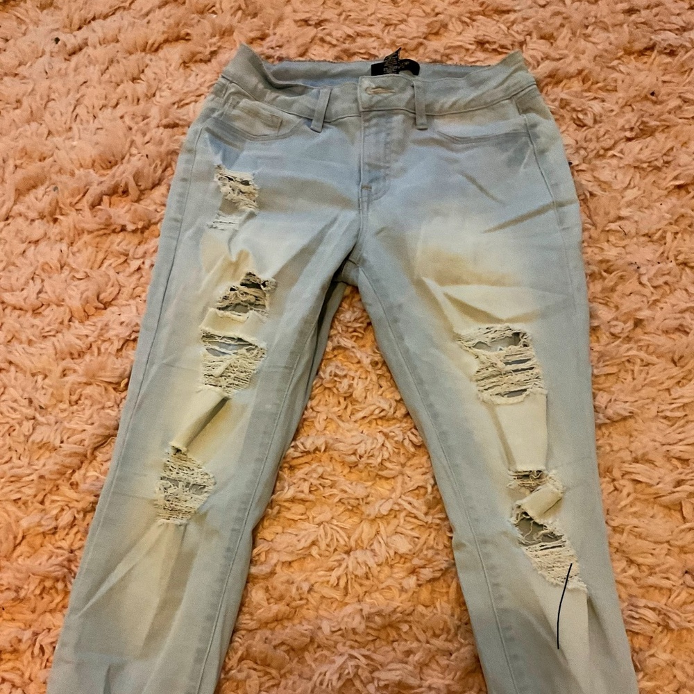 Refuges size 8 jeans